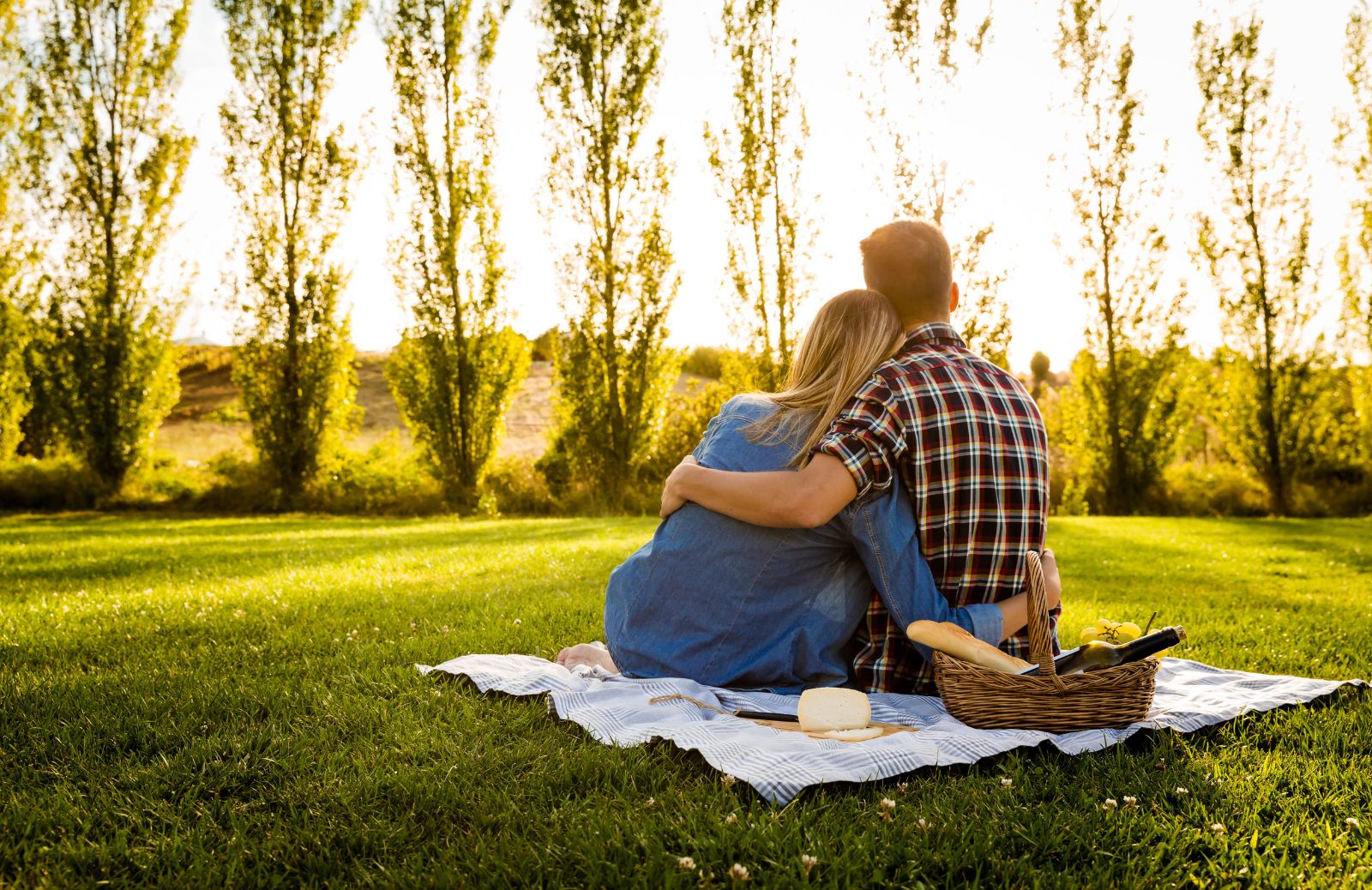 Due cuori e un cestino: 5 ricette per un pic nic romantico