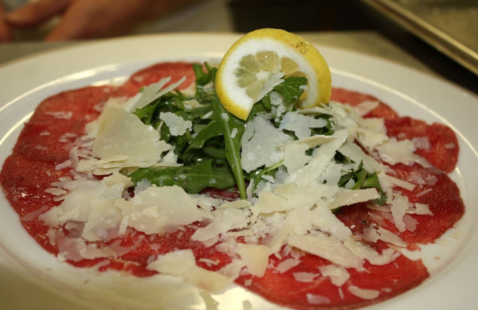 Involtini di bresaola: ricette fresche e gustose