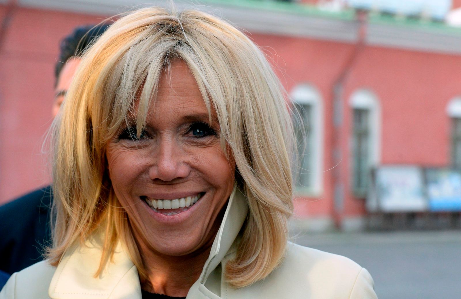 Donne contro gli stereotipi: la storia di Brigitte Trogneux 