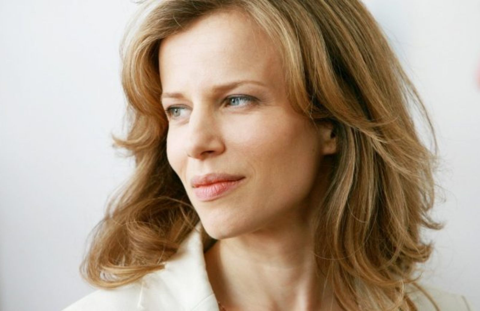 Sonia Bergamasco madrina del Festival di Venezia 2016