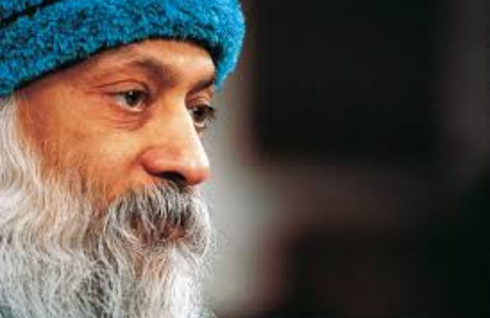 Frasi sull'amore: le 10 più belle lezioni di Osho