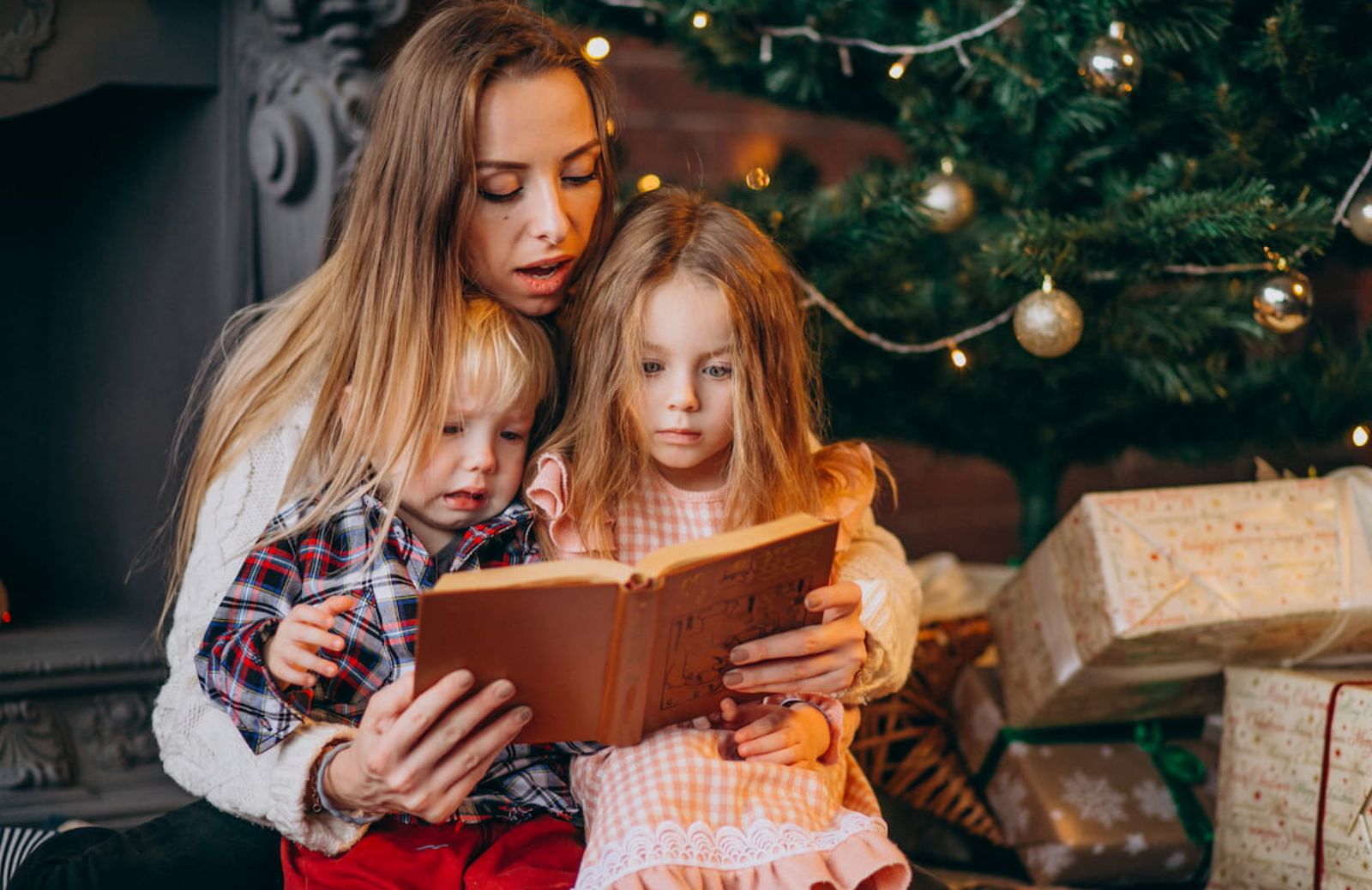 5 storie da leggere davanti al camino la notte di Natale