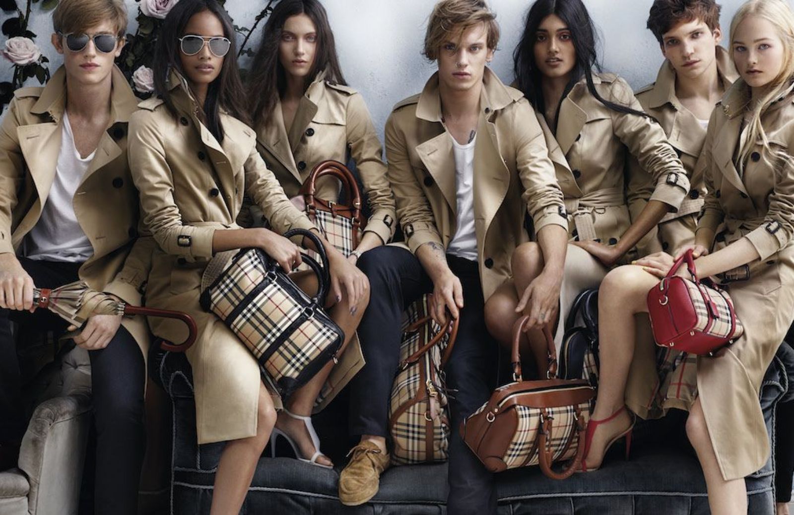 Trench Burberry: 160 anni festeggiati con un film 