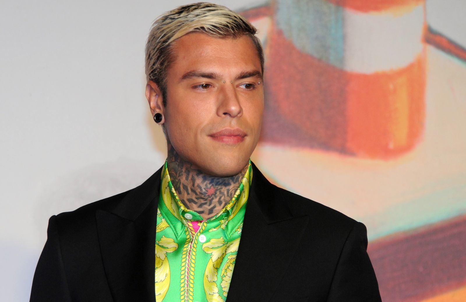 Gli smalti di Fedez? Ecco perché li promuoviamo a pieni voti