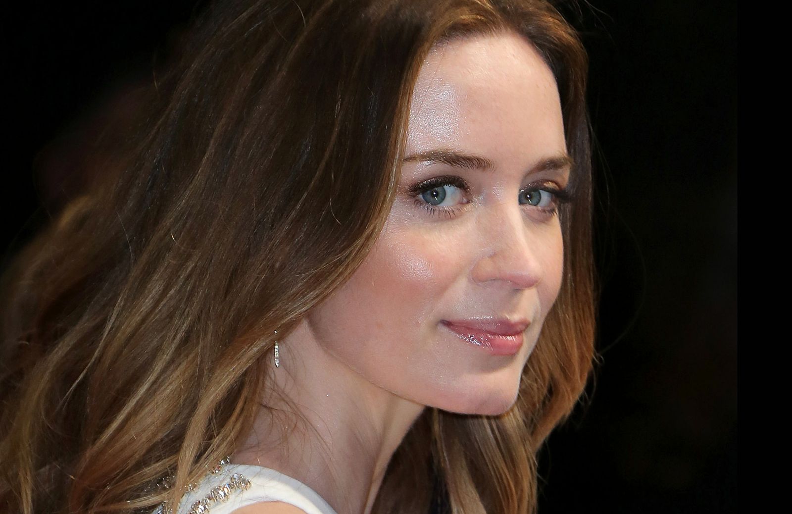 Bellezza imperfetta: Emily Blunt e lo strabismo di Venere