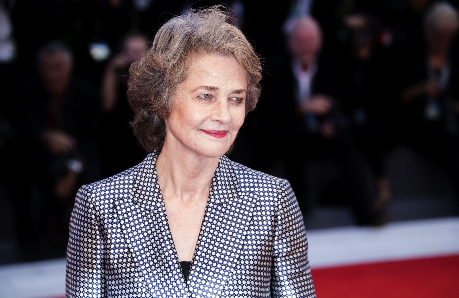 La carica delle over 70: Charlotte Rampling, la donna sempre aperta alla vita