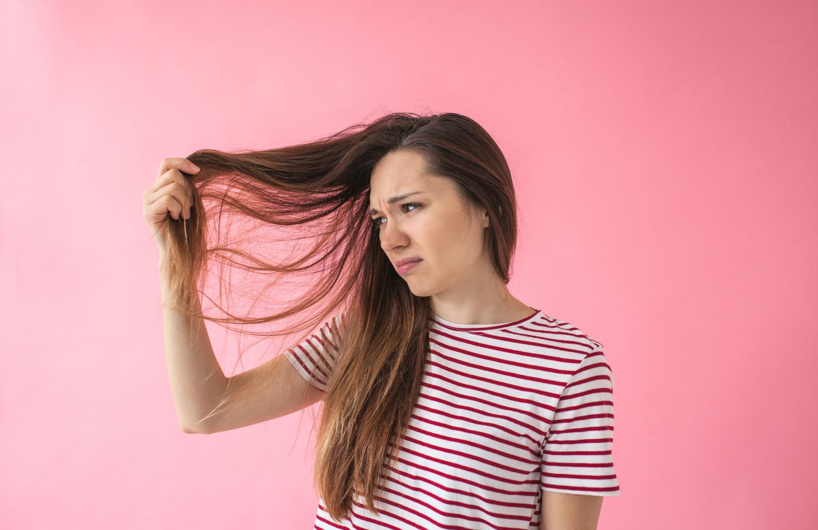 Come contrastare i capelli unti