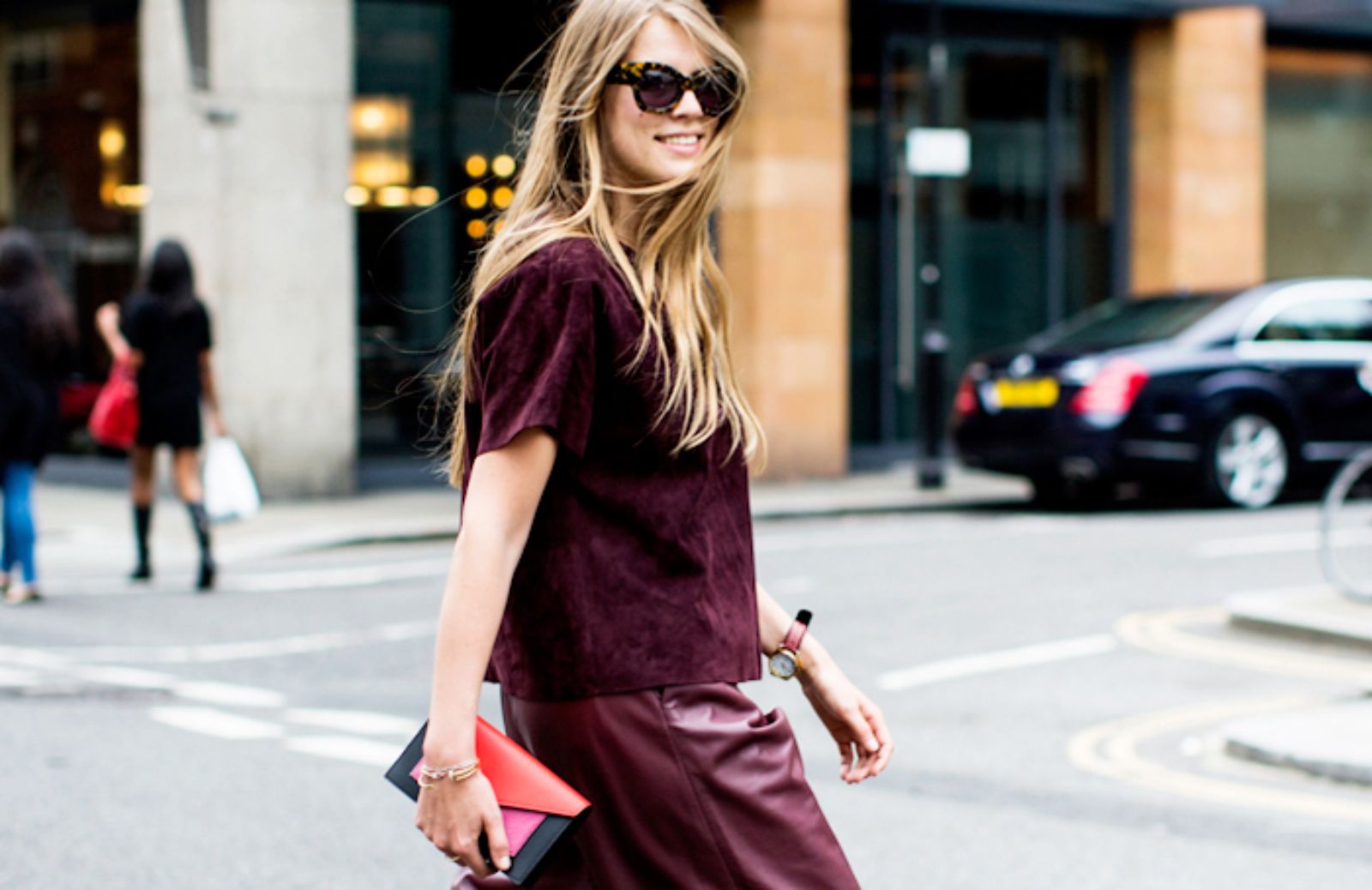 Come indossare il color marsala