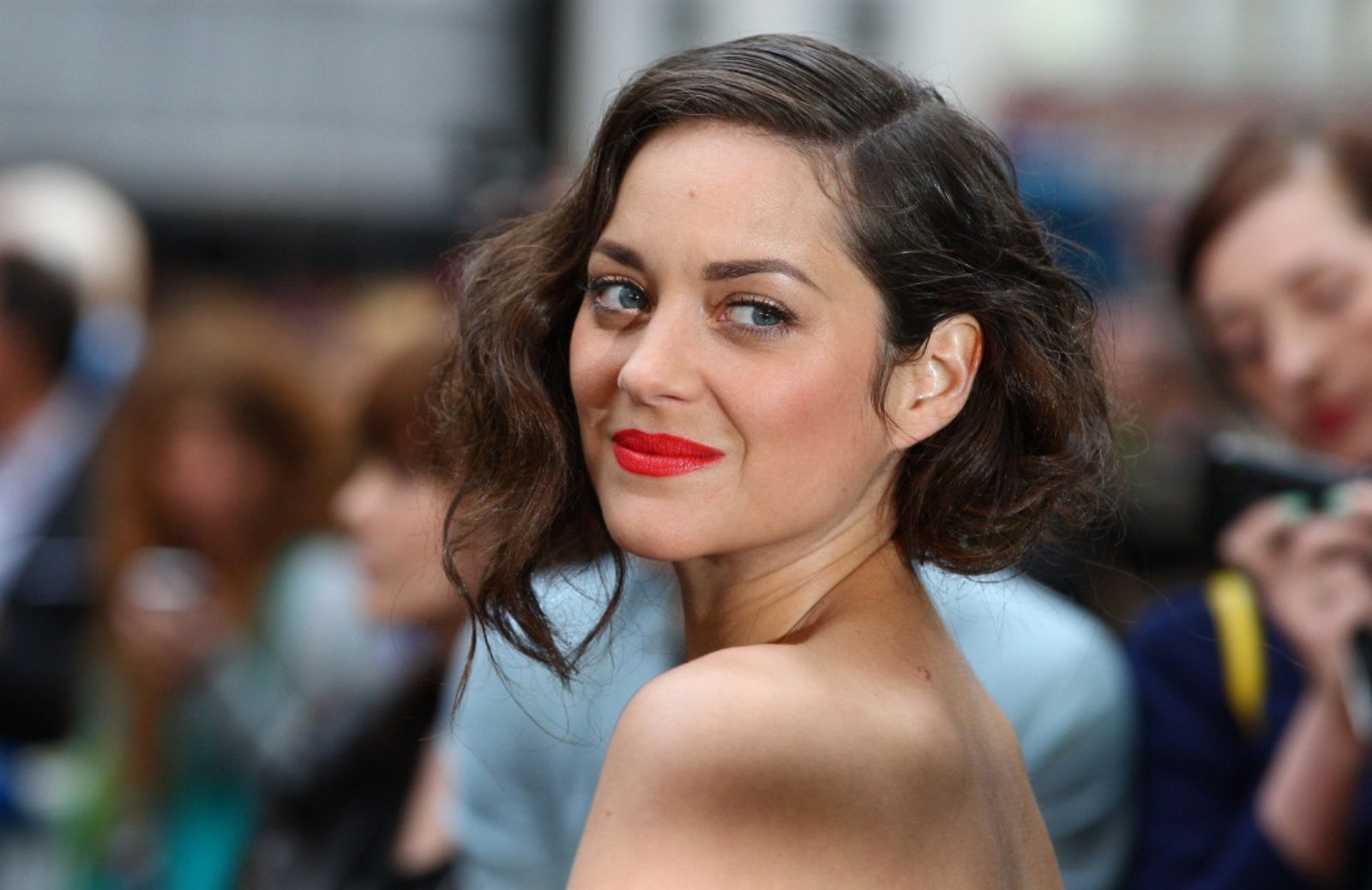 Marion Cotillard: i segreti per essere chic come lei