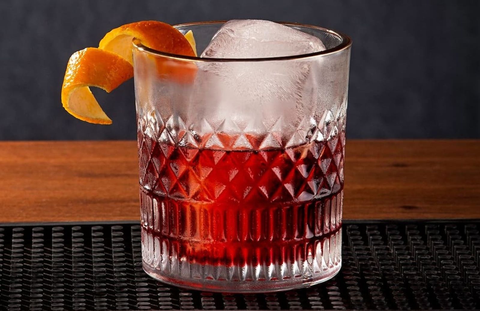 Americano Cocktail: ricetta e bicchiere da usare