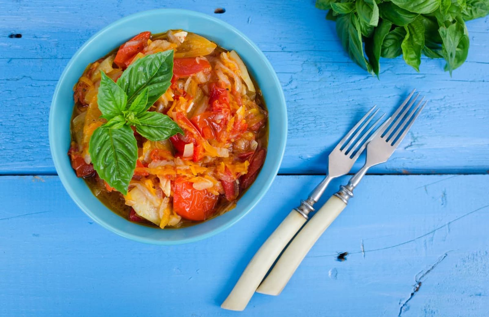 Peperonata: ricetta della nonna e 5 varianti