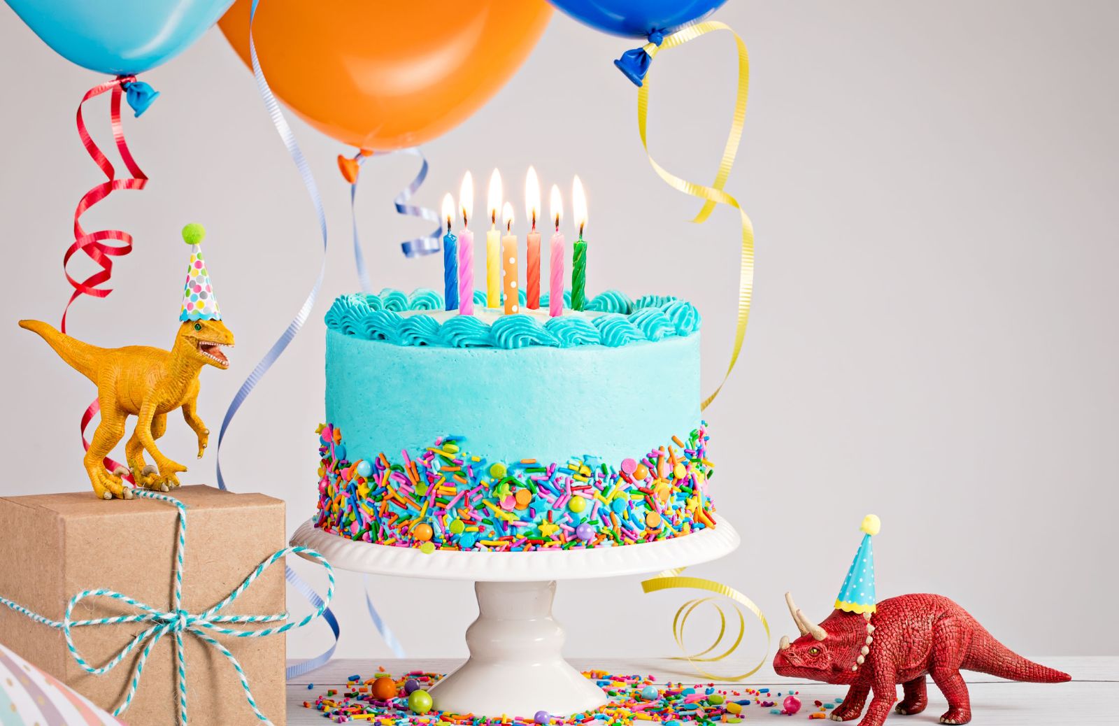 Come fare una torta di compleanno per un bambino maschio