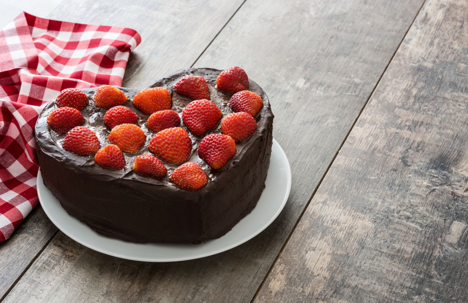 Dolci per san Valentino: come fare il cuore al cioccolato