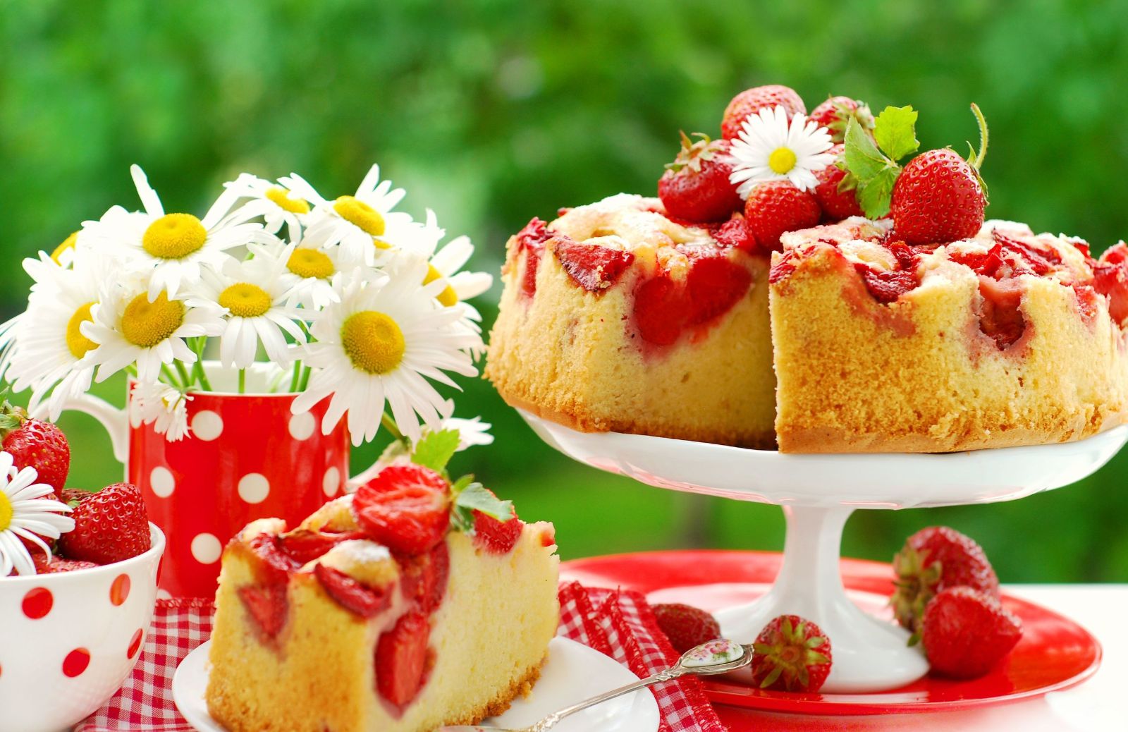 La torta alle fragole per la Festa della mamma