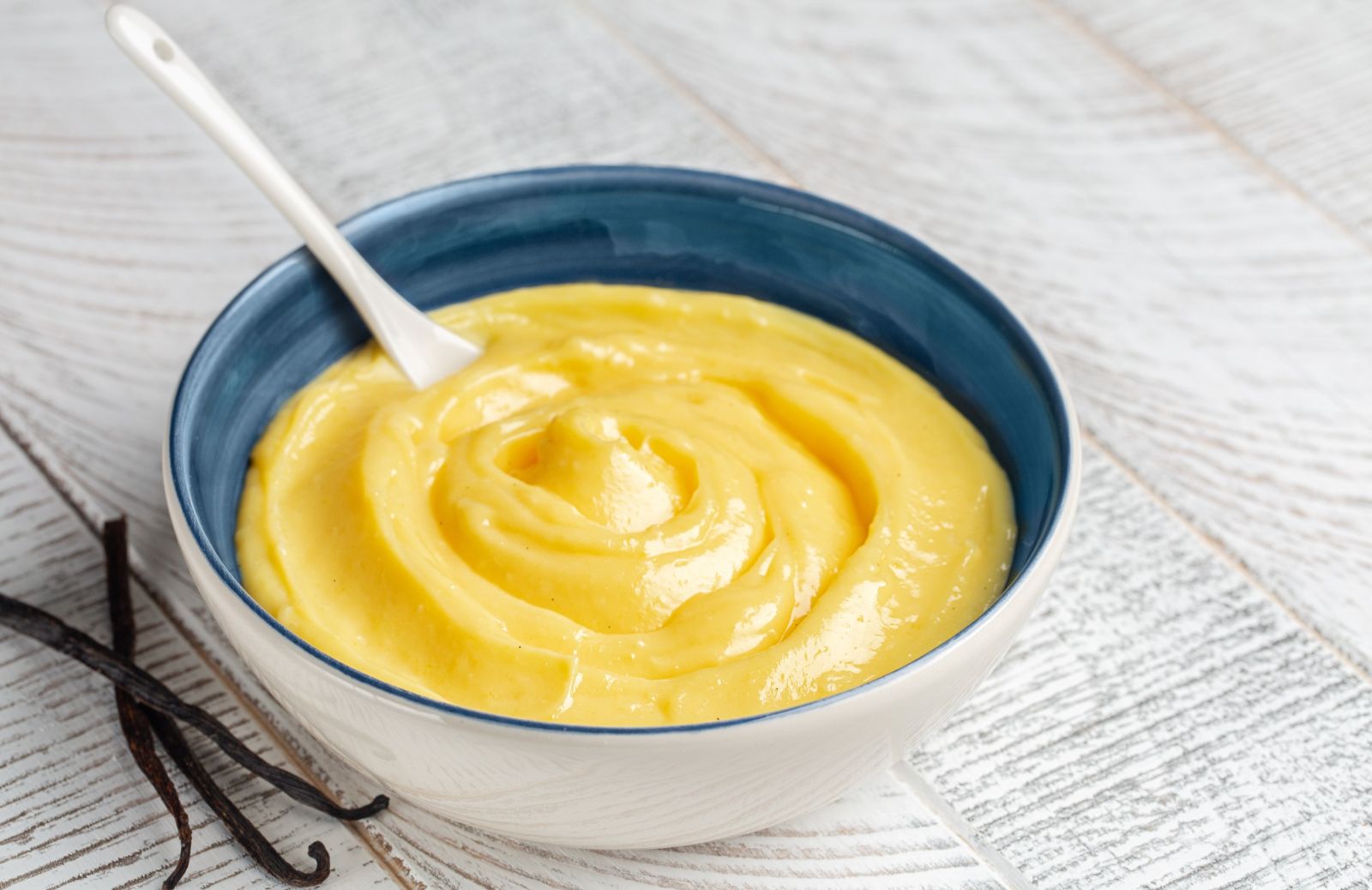 Crema frangipane, la ricetta originale da preparare in casa