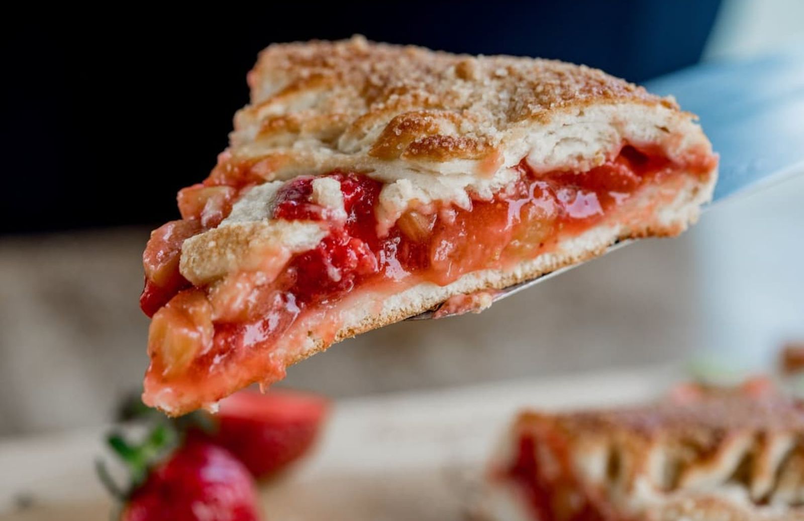 Torta al rabarbaro: la ricetta originale