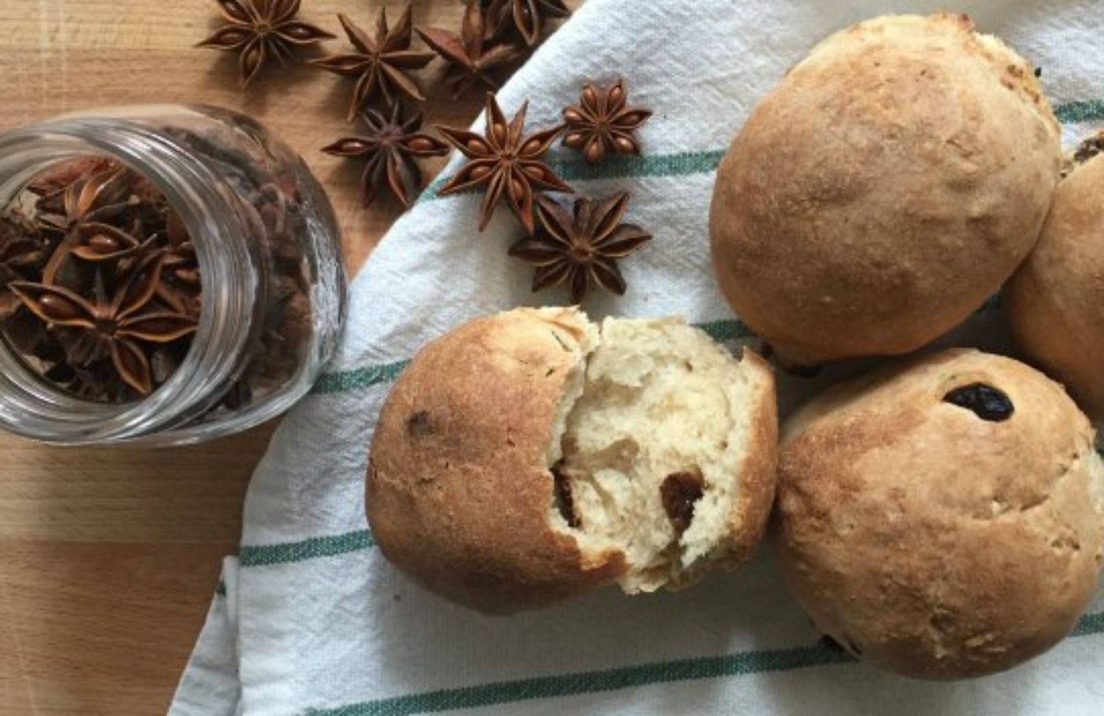 Bocconcini al latte di riso e anice stellato