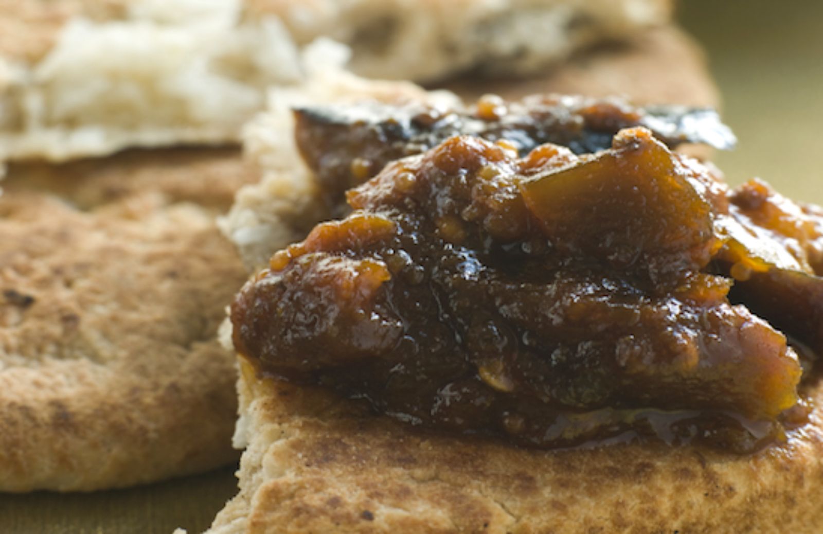 Come si fa il Chutney di melanzane