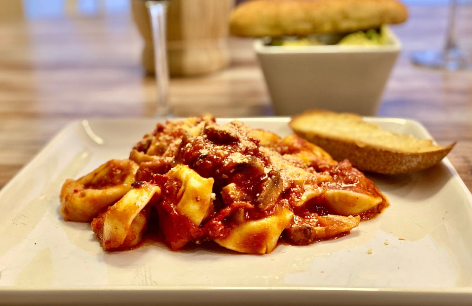 Come cucinare i tortellini ai funghi porcini