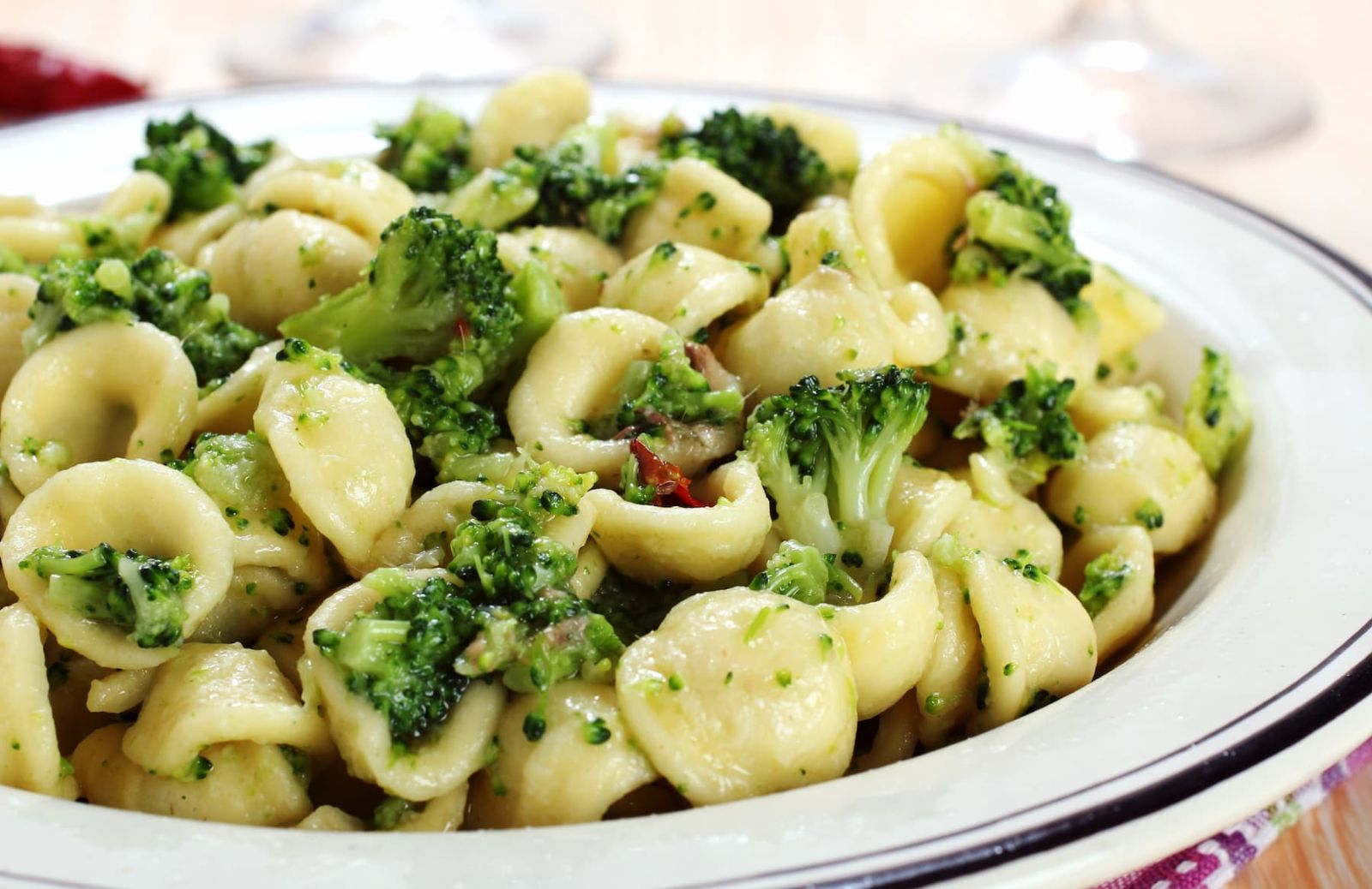 Come fare le orecchiette ai broccoletti