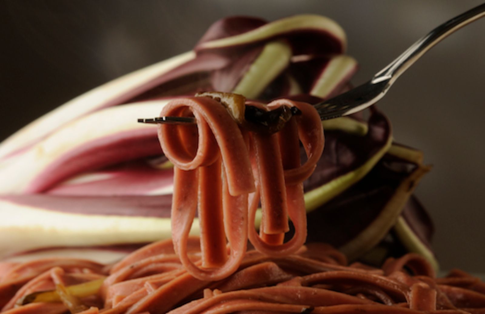 Come fare le tagliatelle al radicchio