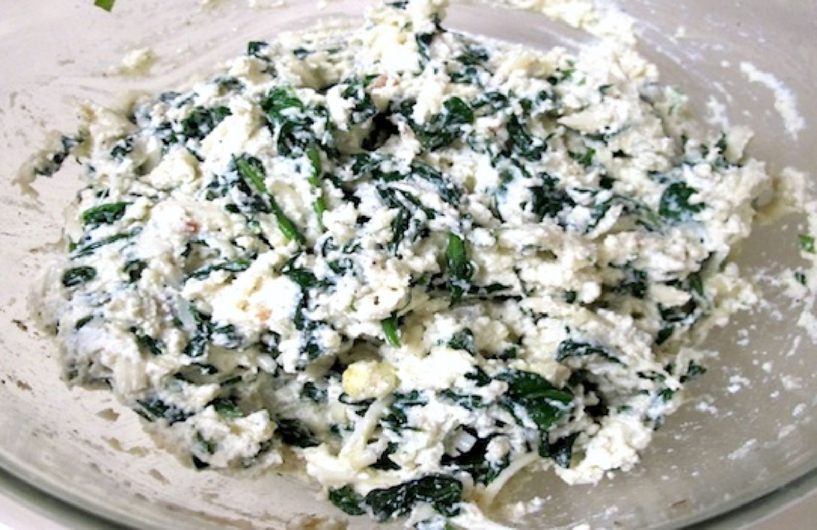 Come fare il polpettone vegetariano di ricotta, spinaci e noci