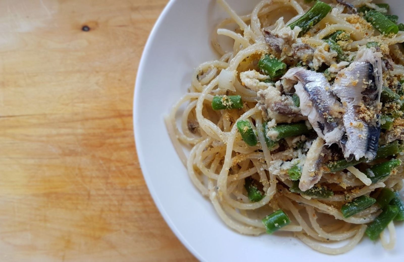 Spaghetti di Tumminia con fagiolini e sarde