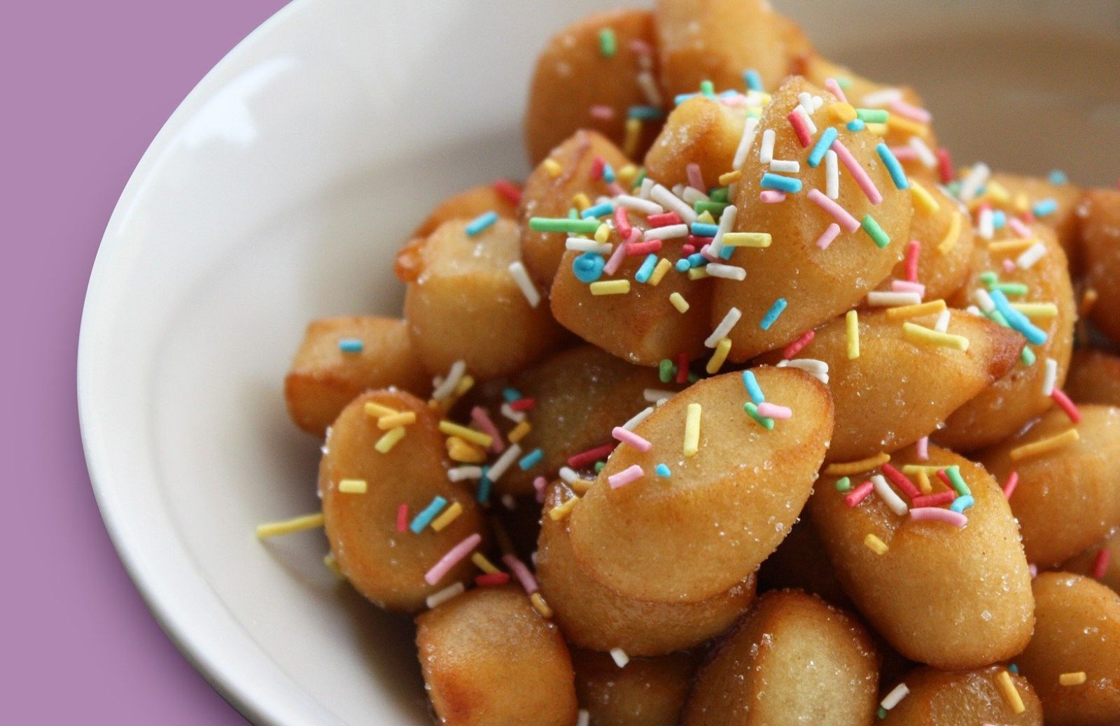 Dolci tipici di Natale: come fare gli struffoli