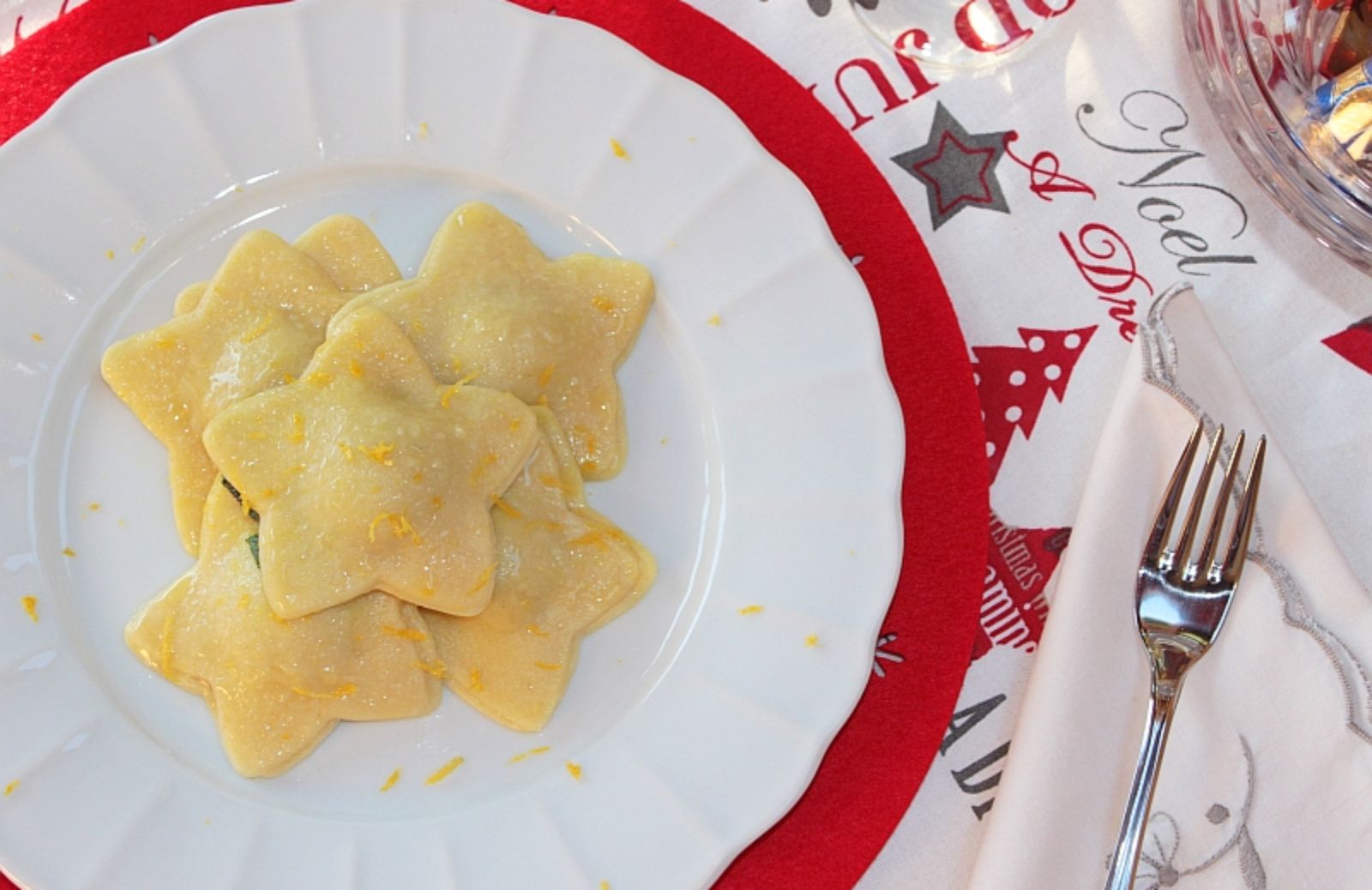 Stelline ripiene di carciofi: magia in tavola per il pranzo di Natale