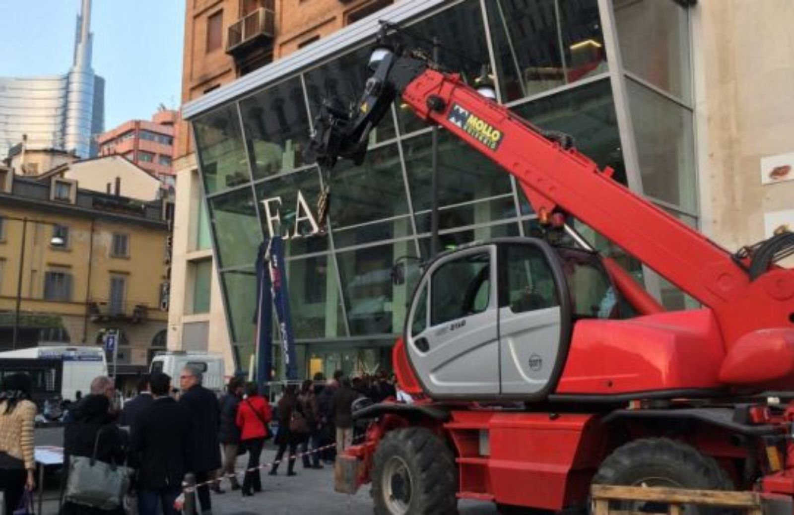 Eataly inaugura all'ex Teatro Smeraldo di Milano