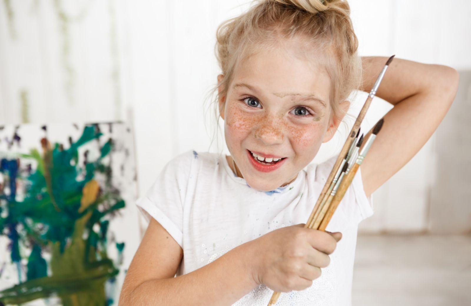 Lavoretti per bambini con semi, legumi e colori