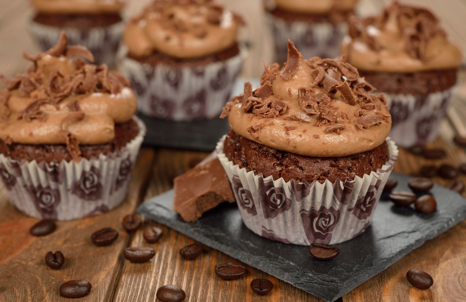 Come cucinare con i bambini i cupcakes al caffè per la Festa del Papà