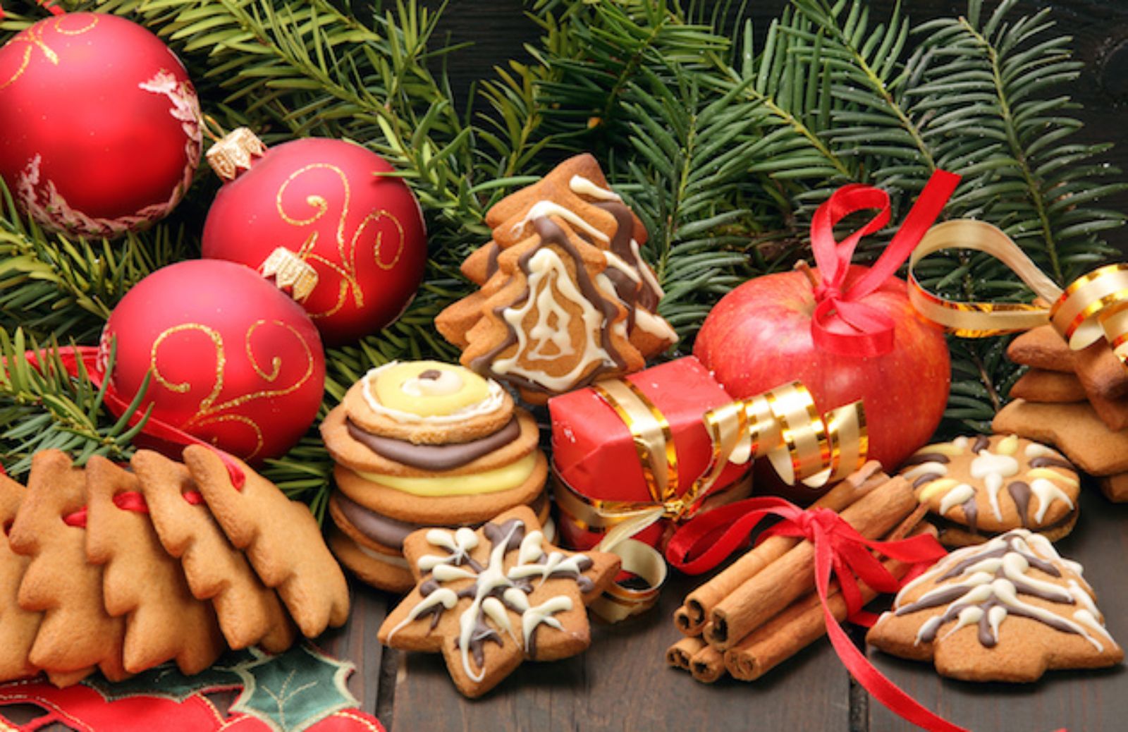 Come addobbare l'albero di natale con i dolci