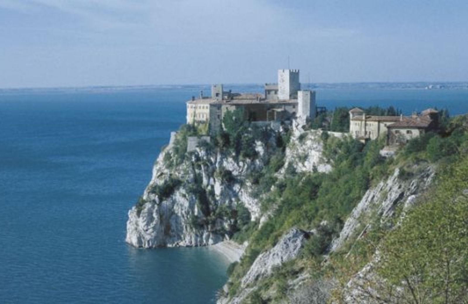 Una rocca al confine con l'oriente