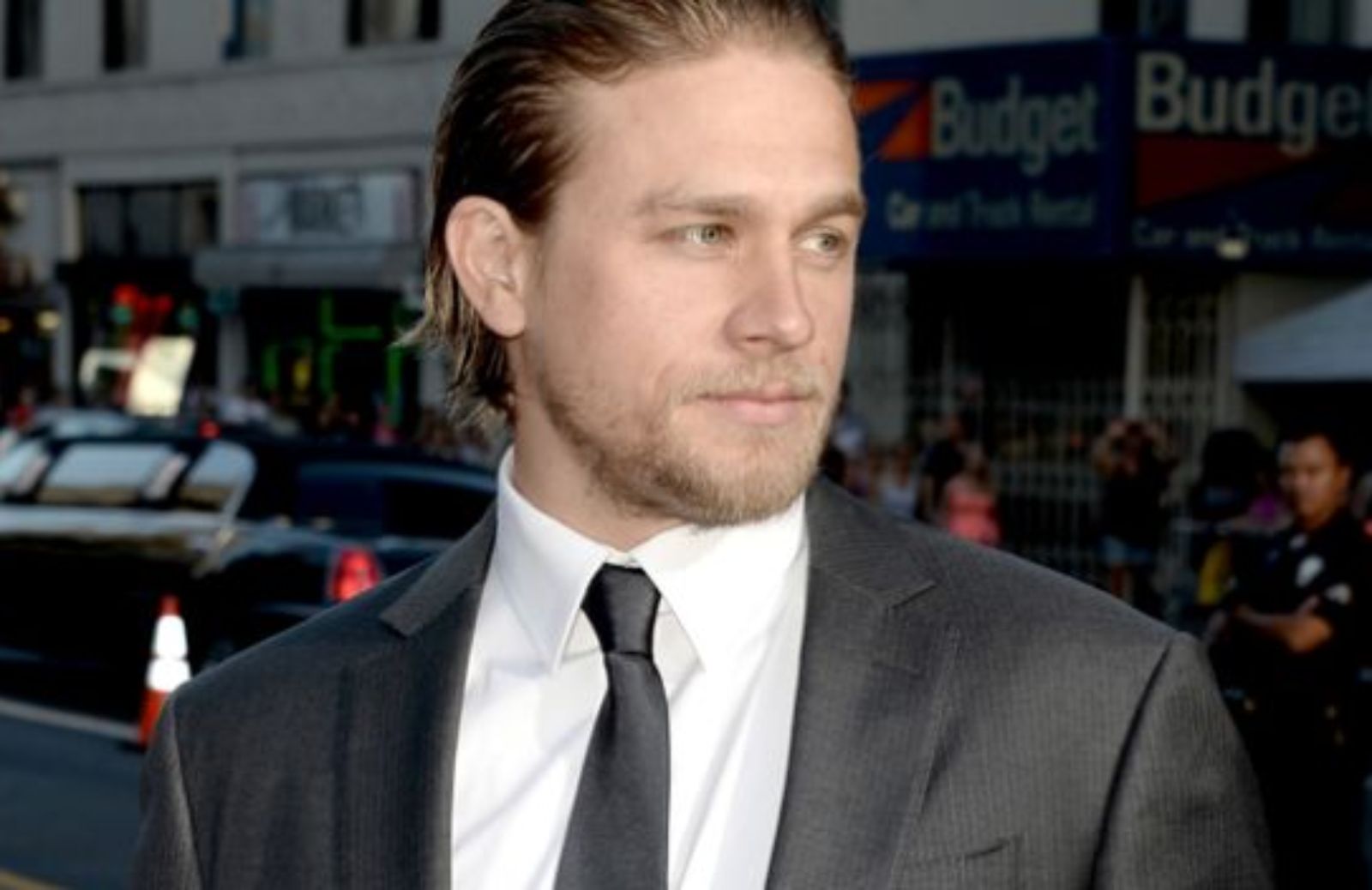 Charlie Hunnam abbandona 50 sfumature di grigio