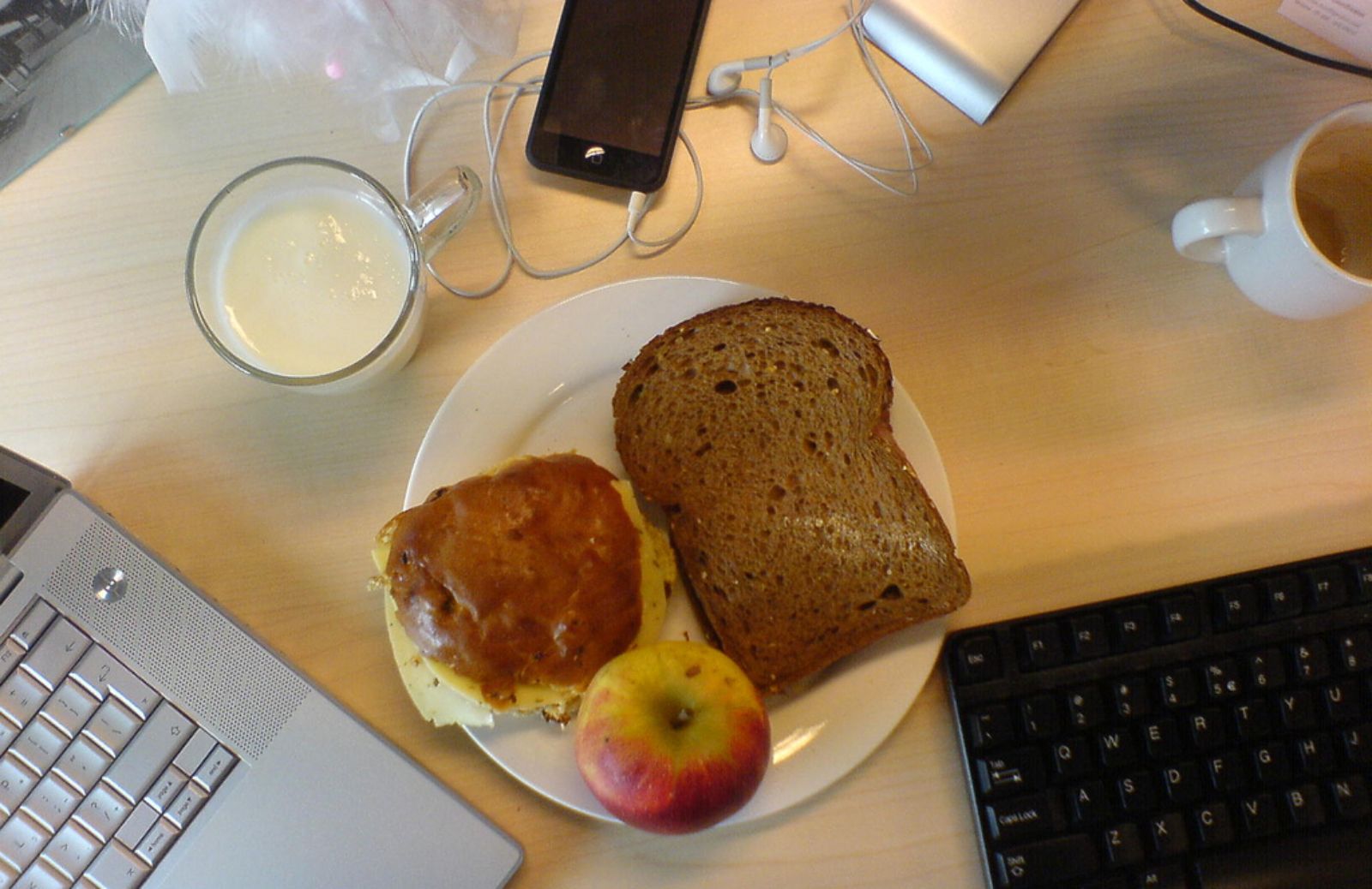 Come fare un pranzo sano lontano da casa