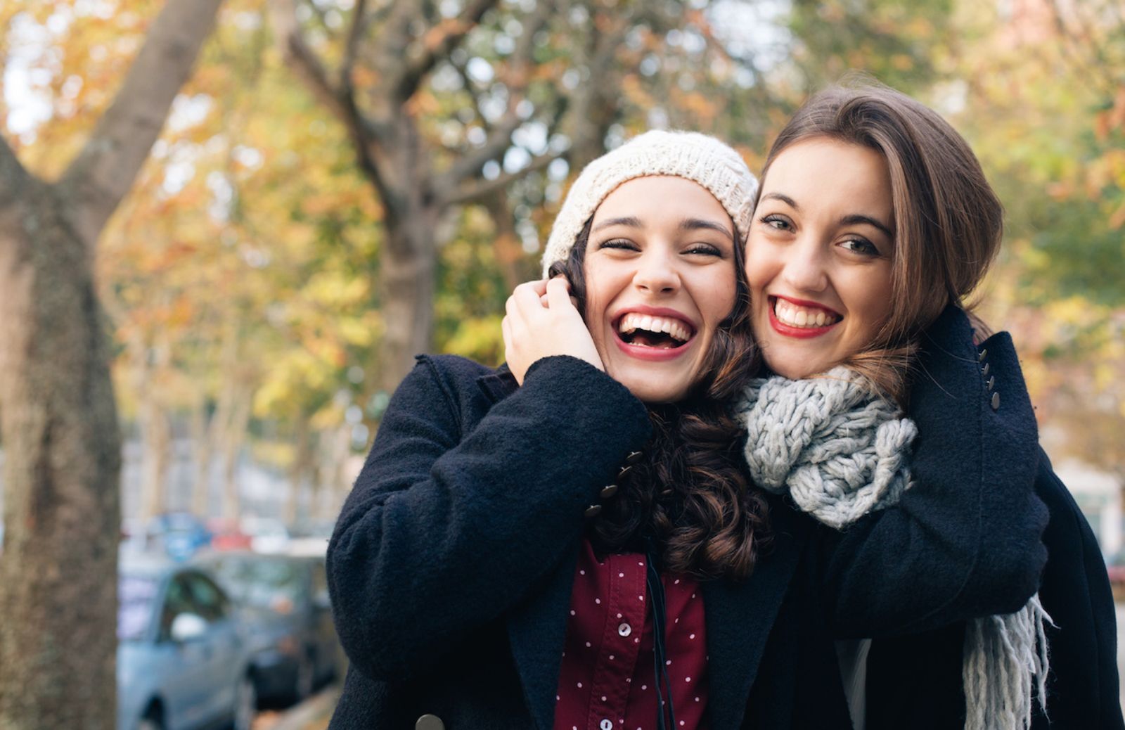 Psicologia: solo la metà dei tuoi amici è 