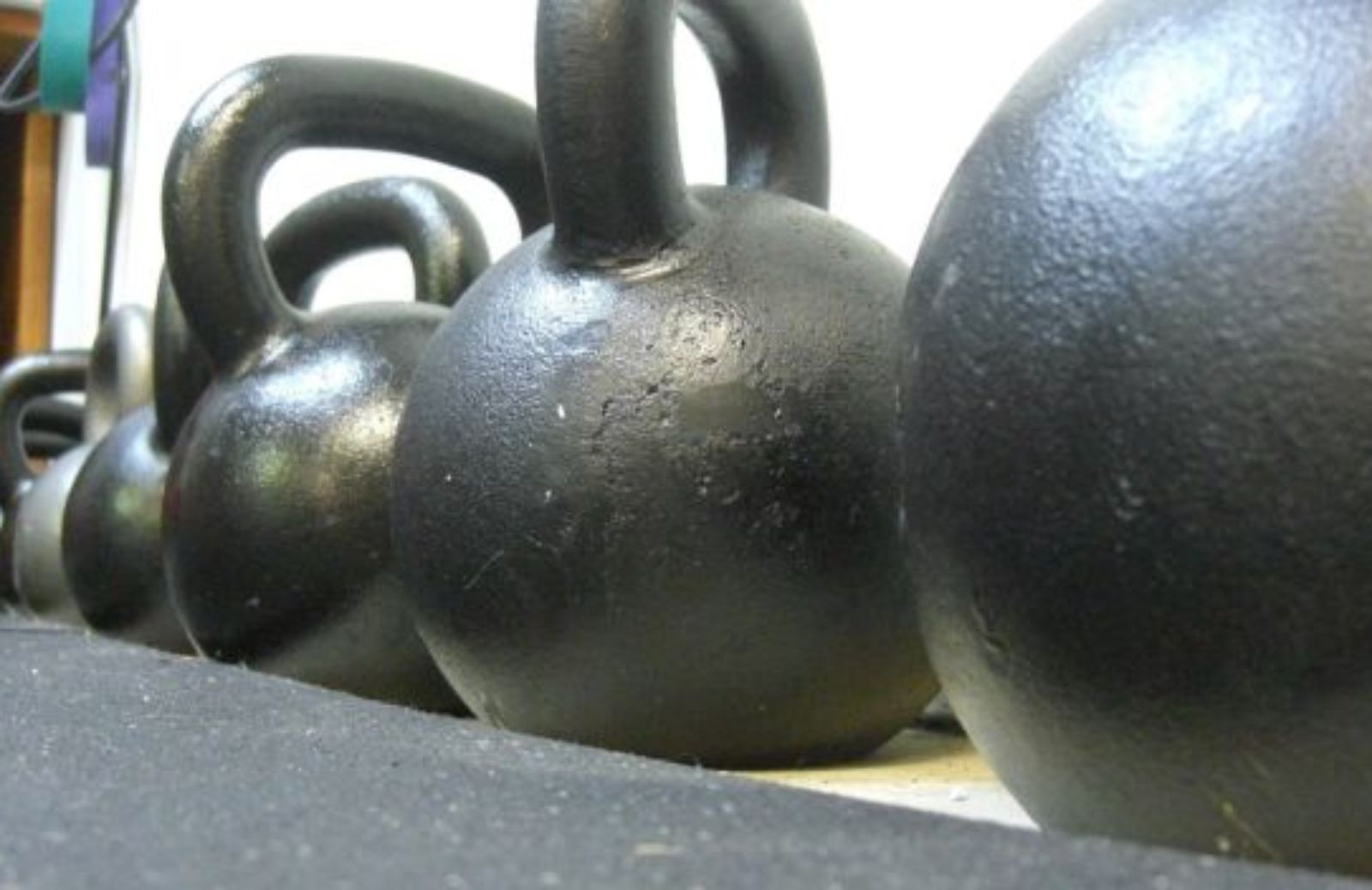 Come allenare i glutei con i kettlebell