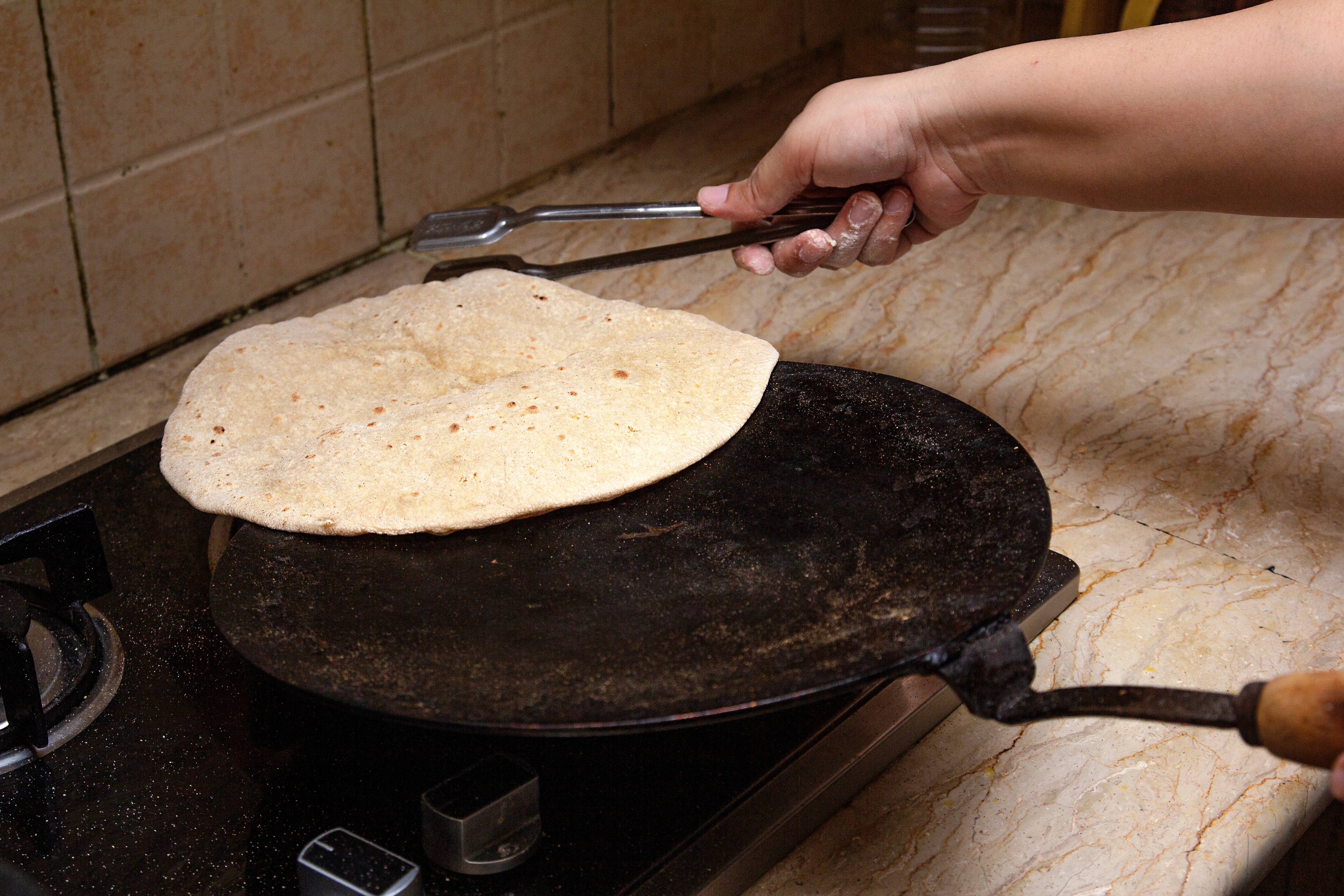 Cottura pane naan