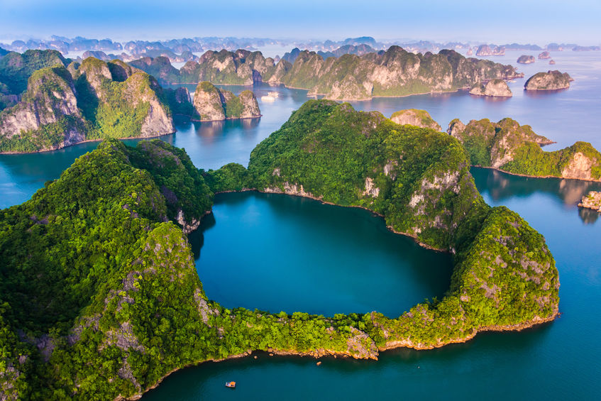 Baia di Ha Long (Vietnam)