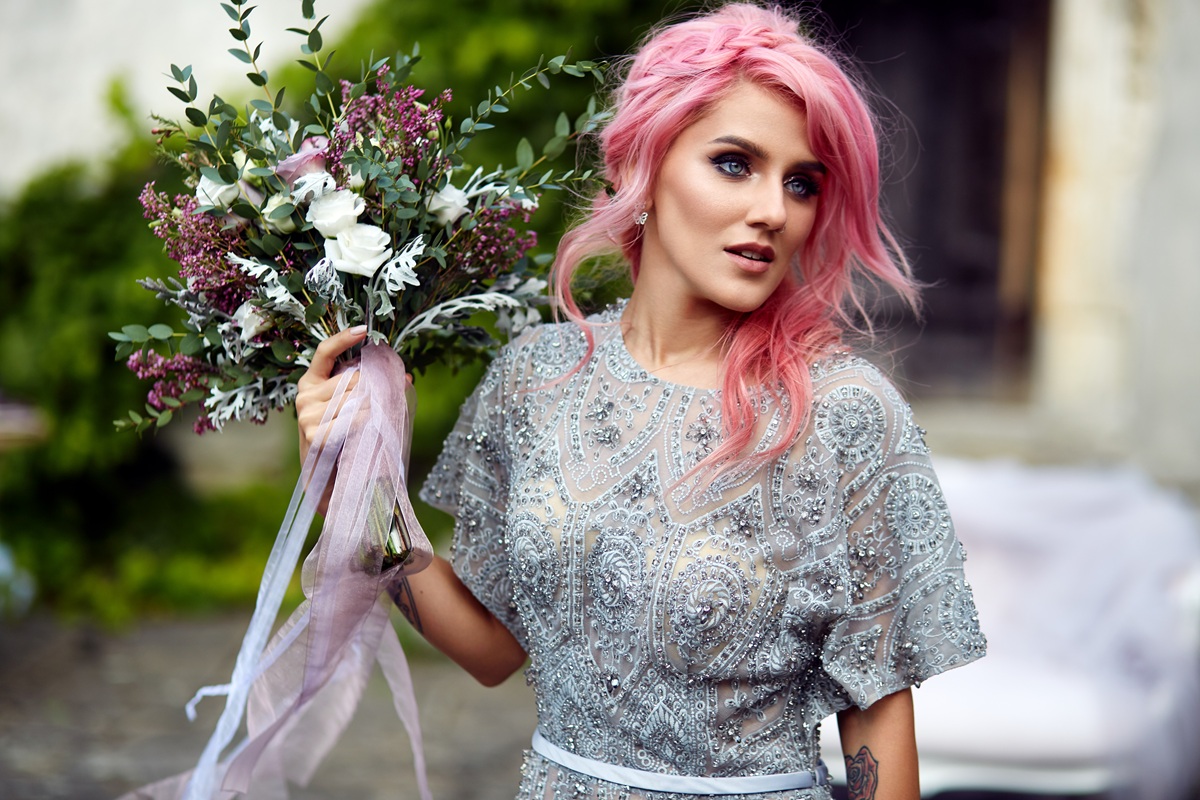 Abiti da sposa particolari colorati