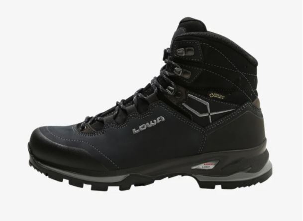 https://www.zalando.it/lowa-lady-light-gtx-scarponi-da-trekking-lo741a02u-k11.html?size=43.5&allophones=0&wmc=SEM390_NB_GO._8690582122_674226615_34193493997.&opc=2211&mpp=google%7cv1%7c%7cpla-260637689679%7c%7c1008464%7c%7cg%7cc%7c%7c149802418498%7c%7cpla%7cLO741A02U-K110009000%7c260637689679%7c1%7c&gclid=EAIaIQobChMI2e365br66wIVjuJ3Ch1KKwyLEAQYASABEgK4k_D_BwE&gclsrc=aw.ds