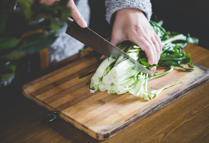 pulire le puntarelle